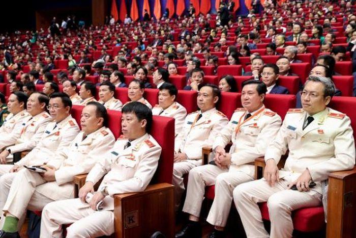 Các đại biểu dự đại hội.