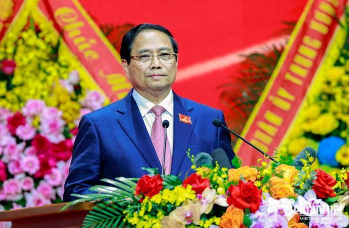 Thủ tướng: "Đảng bộ Chính phủ quyết tâm phấn đấu là một trong những Đảng bộ tiên phong, gương mẫu đi đầu trong triển khai Nghị quyết Đại hội 14"